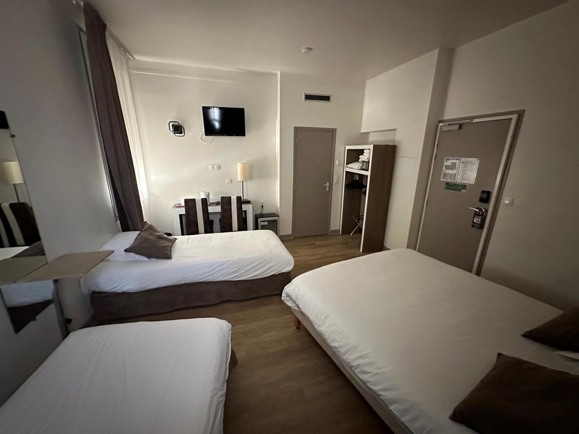 Hotel Kyriad Orange Centre Ville Exterior photo
